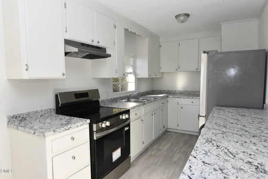 703 W Main Street, Clinton, NC 28328 - #2