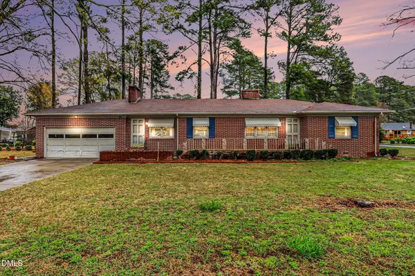 207 E Griswold Street, Selma, NC 27576