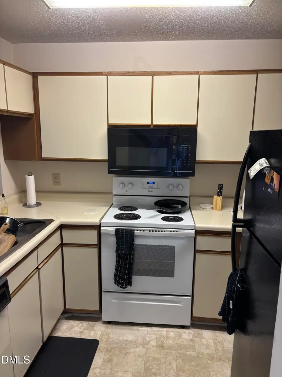 702 Martin Luther King Jr Boulevard #C8, Chapel Hill, NC 27514 - #2