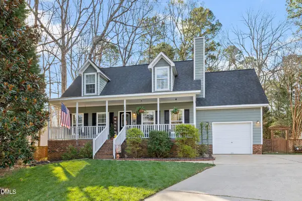105 Hollowed Court, Holly Springs, NC 27540