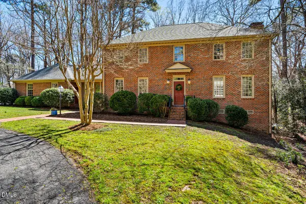 109 Sturbridge Lane, Chapel Hill, NC 27516