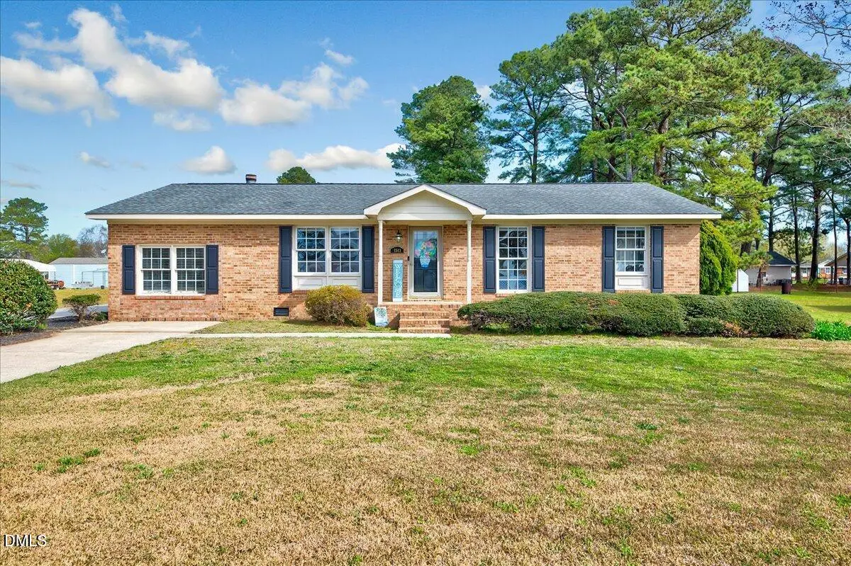 1343 Nc Hwy 27 W, Benson, NC 27504 - #1