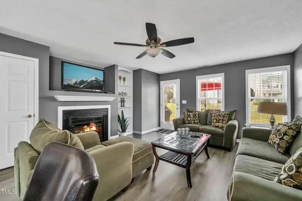 2203 Whistling Straits Way, Raleigh, NC 27604