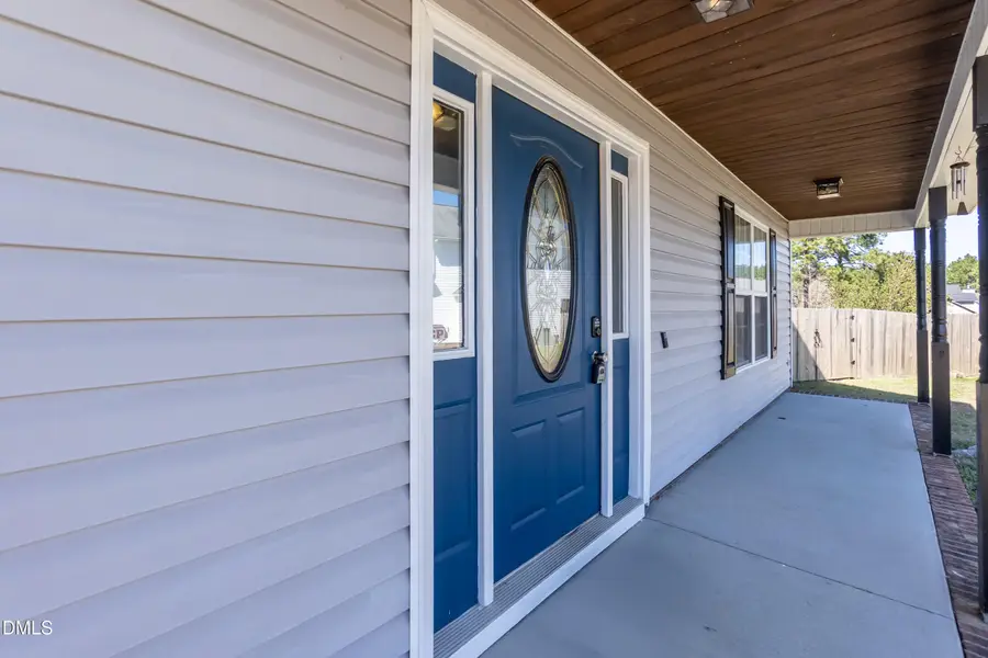 92 Essex Court W, Sanford, NC 27332 - #3