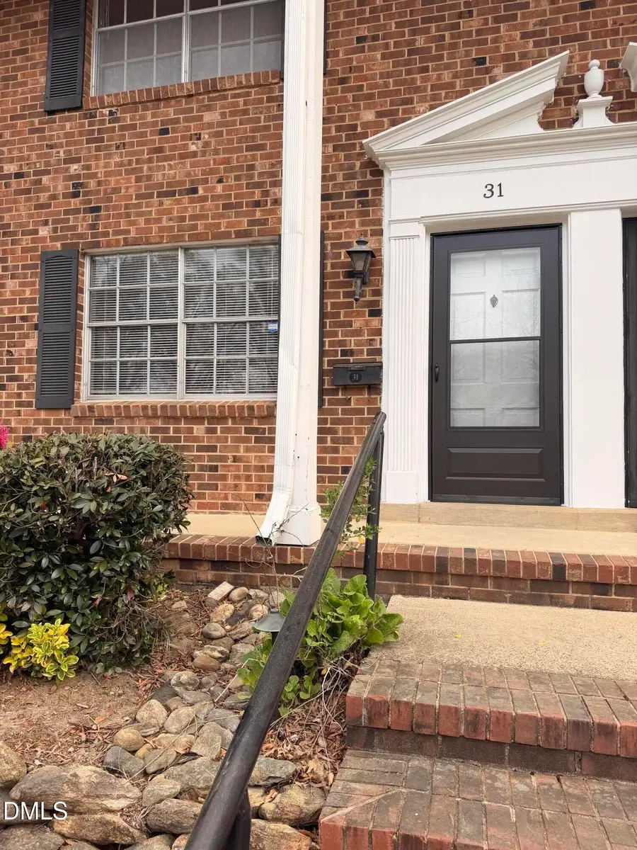 1002 Willow Drive #Apt 31, Chapel Hill, NC 27514 - #2