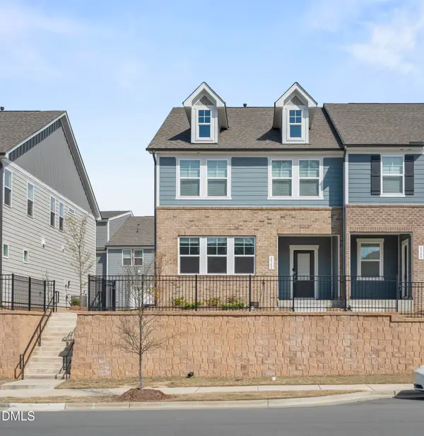 2542 Hutch Lane, Apex, NC 27523