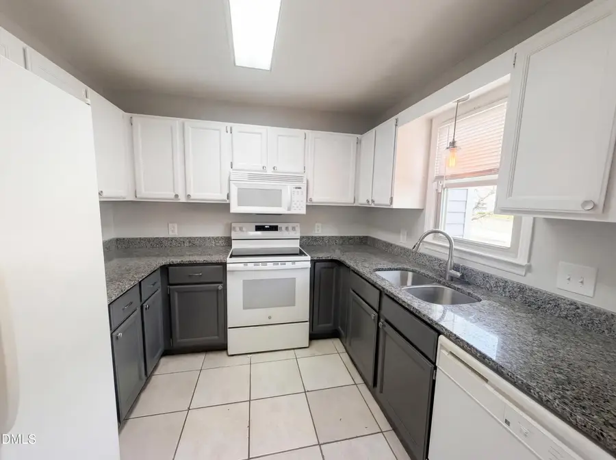 5621 Split Oak Way, Raleigh, NC 27609 - #2