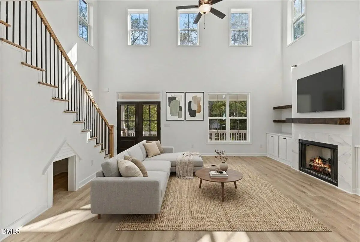 106 Sherwood Lane, Hillsborough, NC 27278 - #1