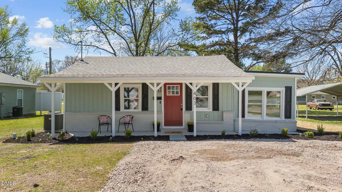 403 W Noble Street, Selma, NC 27576 - #1