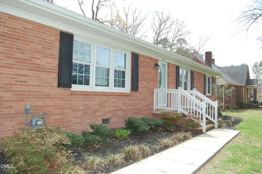 1517 Oakdale Circle, Henderson, NC 27536 - #3