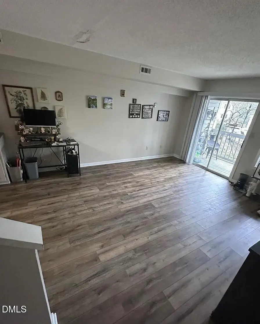 110 Kingsbury Drive, Chapel Hill, NC 27514 - #3