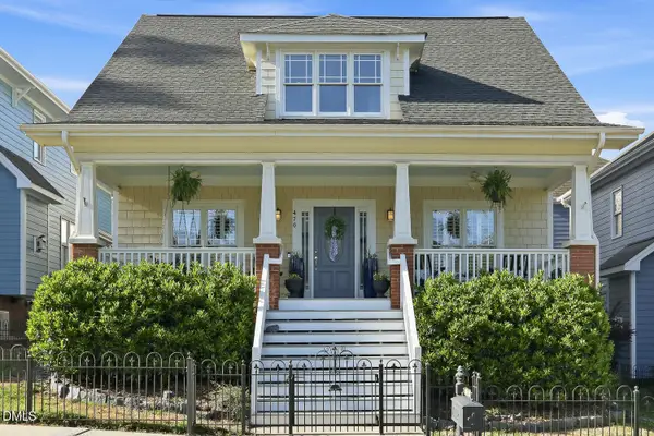 470 Magdala Place, Apex, NC 27502