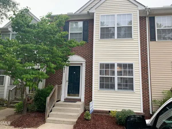 204 Climbing Ivy Court, Cary, NC 27511