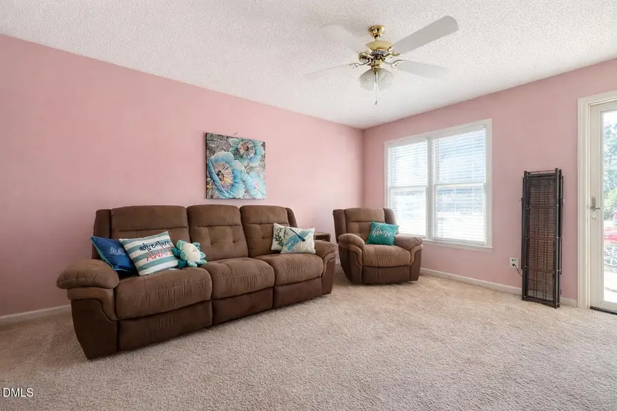 611 S Wakefield Street, Zebulon, NC 27597 - #3