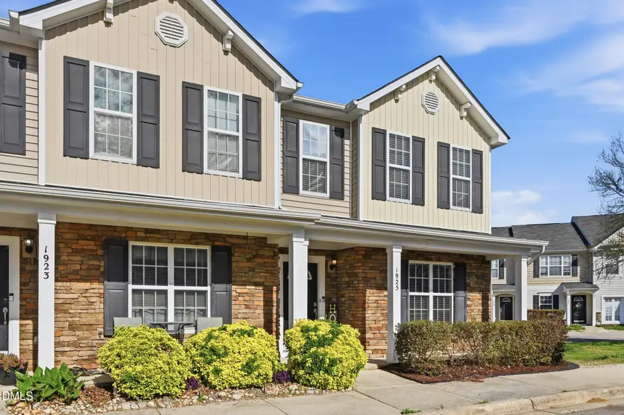 1925 Grassy Banks Drive, Raleigh, NC 27610 - #3