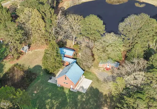 70 Holland Lane, New Hill, NC 27562