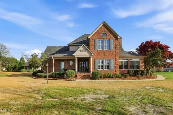 100 Edgebrook Drive, Pikeville, NC 27863