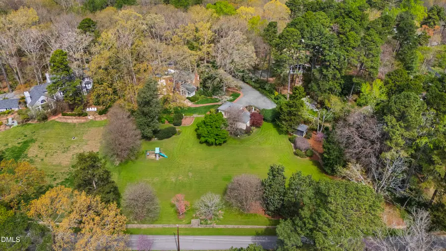 223 Hillcrest Circle, Chapel Hill, NC 27514 - #2