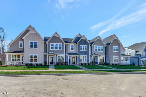 3125 Cathedral Comb Drive #267, Apex, NC 27502