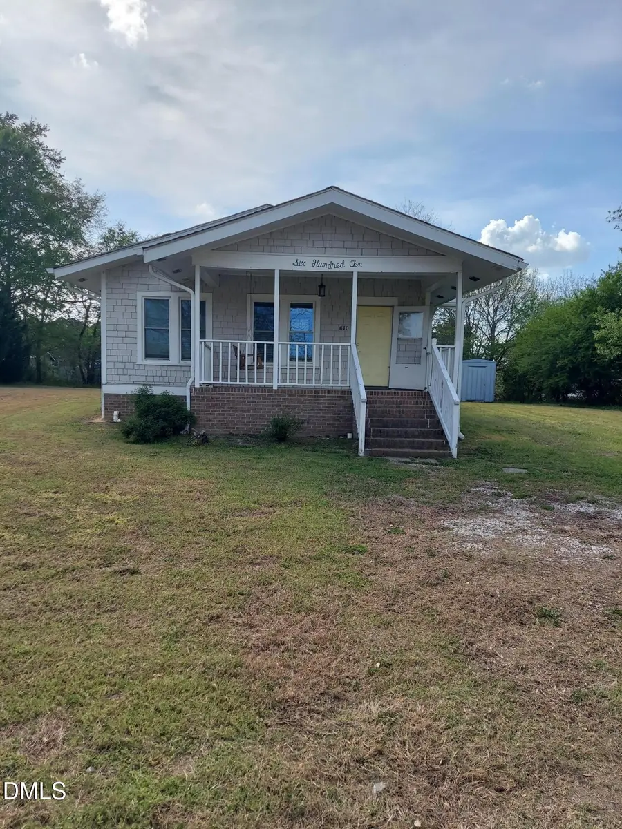 610 S Wakefield Street, Zebulon, NC 27597 - #2