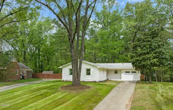 108 Larkspur Circle, Durham, NC 27713