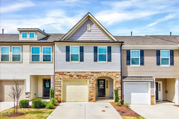 18 Clear Bead Court, Clayton, NC 27527