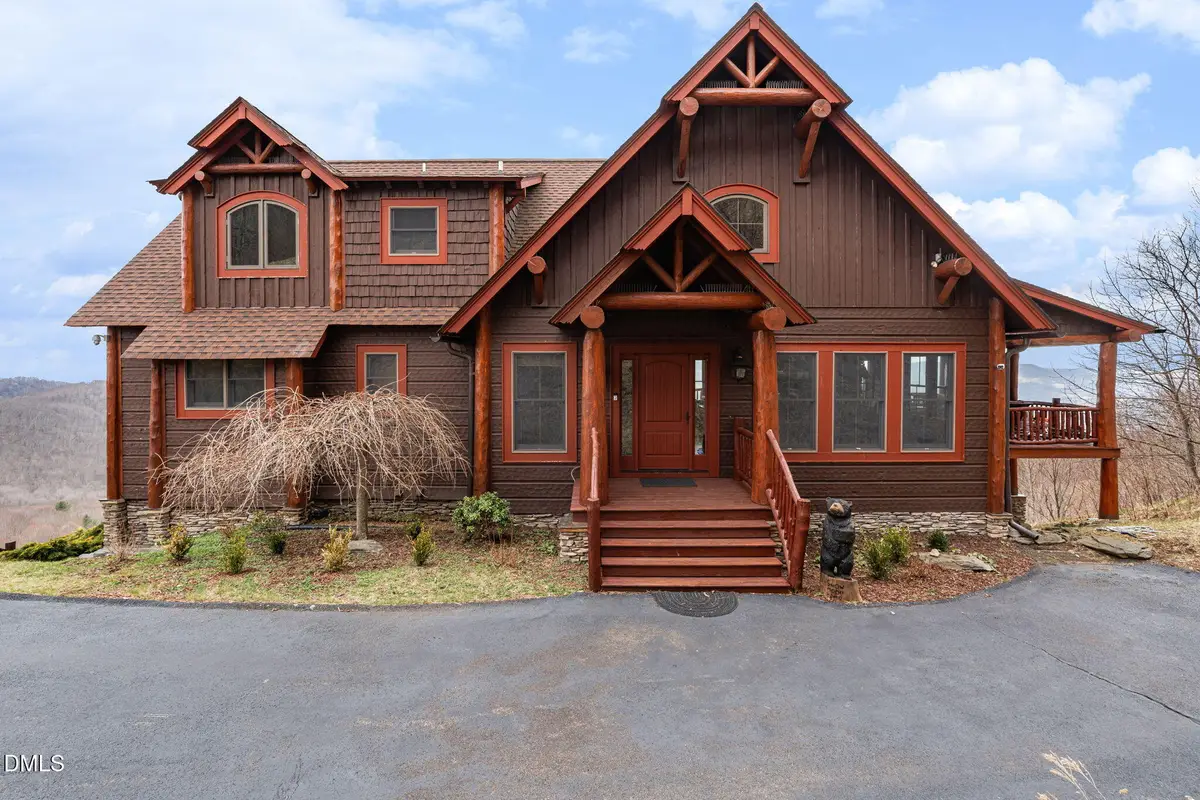 635 Acorn Nvno, Zionville, NC 28698 - #1