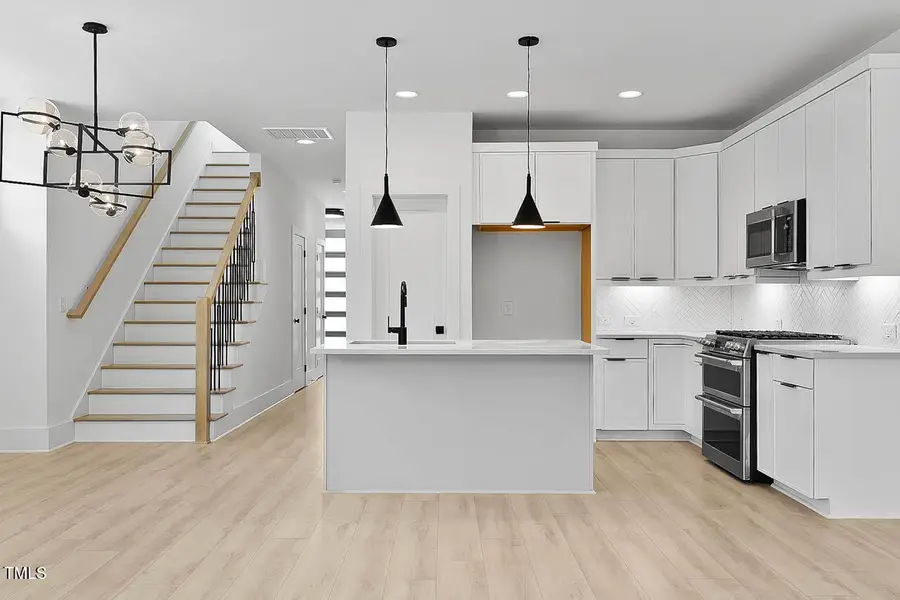 140 E End Avenue, Durham, NC 27703 - #3