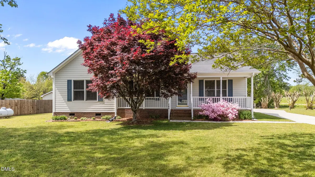 709 Slippery Bank Court, Benson, NC 27504 - #1