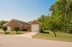 929 Old Baron Drive, Fuquay Varina, NC 27526