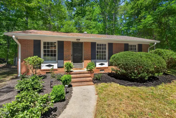 14 Jonan Court, Chapel Hill, NC 27516