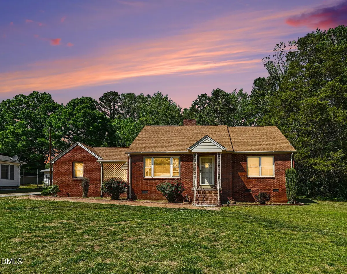 211 W Harden Street, Burlington, NC 27215 - #1