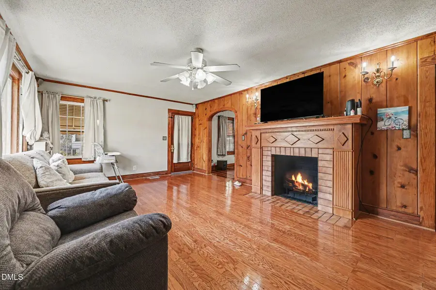 211 W Harden Street, Burlington, NC 27215 - #3