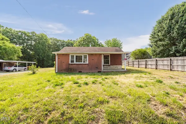 1330 Pollard Avenue W, Burlington, NC 27217