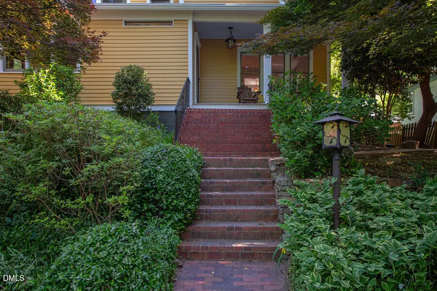 8 Cobb Terrace, Chapel Hill, NC 27514 - #2