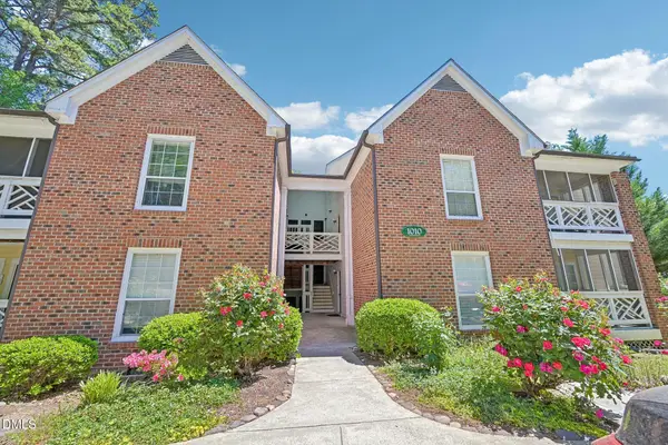 1010 Kingswood Drive #Apt D, Chapel Hill, NC 27517