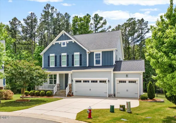 416 Price Lake Way, Fuquay Varina, NC 27526