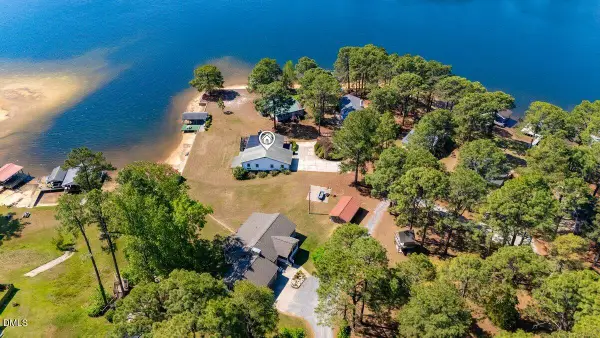 65 Sparrow Circle, Sanford, NC 27332