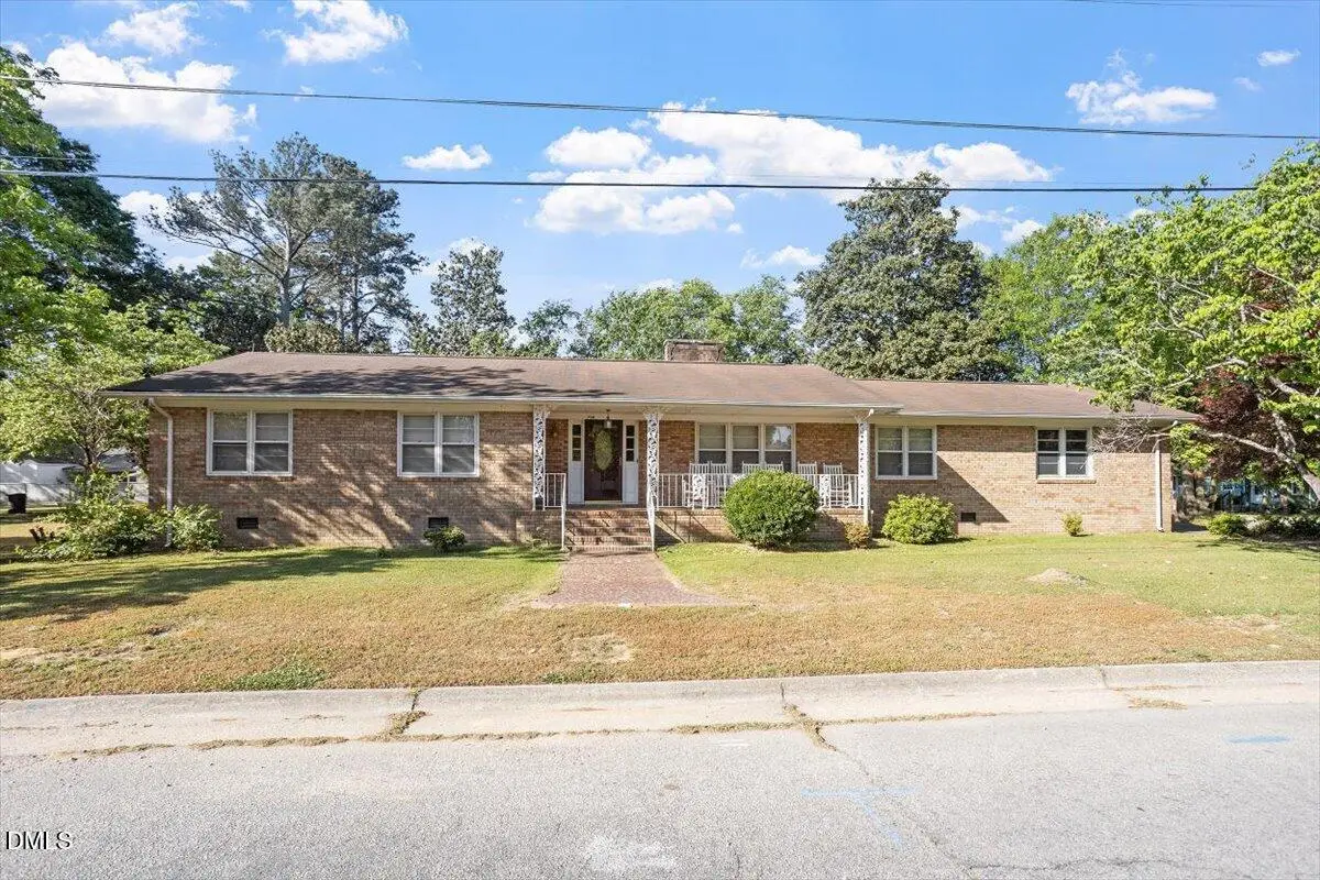 700 E Harnett Street, Dunn, NC 28334 - #1