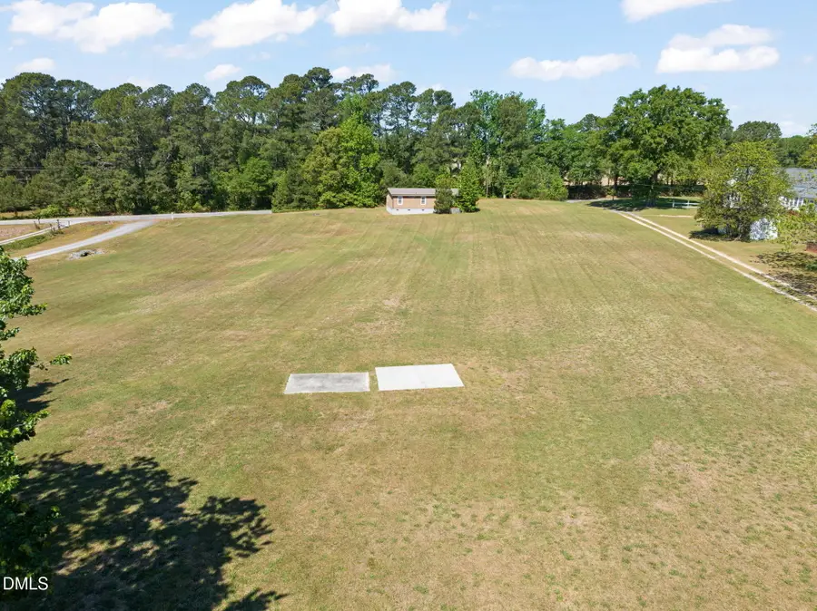 2660 Carolina 242, Benson, NC 27504 - #2