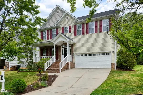 105 Oakbeech Court, Holly Springs, NC 27540