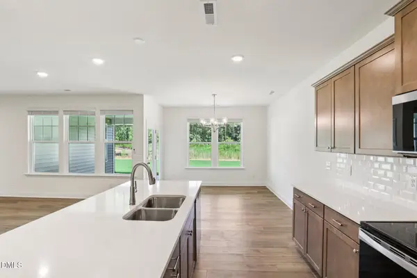 528 Hipwood Drive, Zebulon, NC 27597