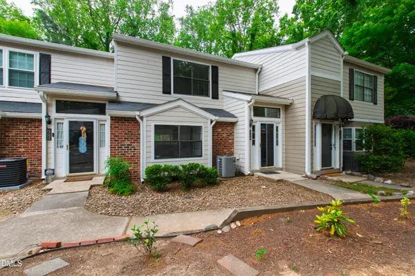 7831 Falcon Rest Circle, Raleigh, NC 27615