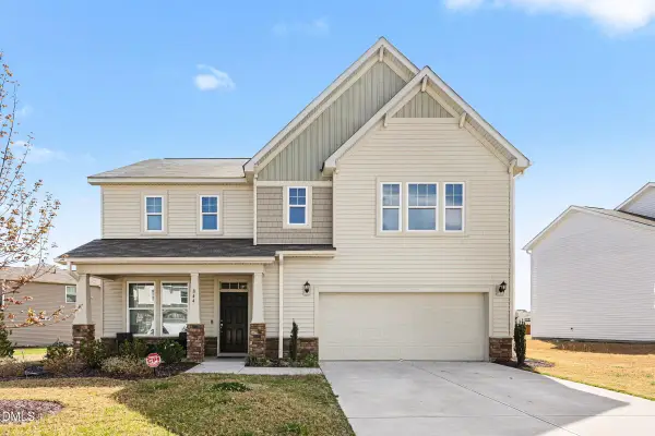 844 Golden Plum Lane, Zebulon, NC 27597