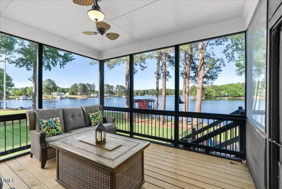 125 Lakeview Circle, Gasburg, VA 23857 - #3
