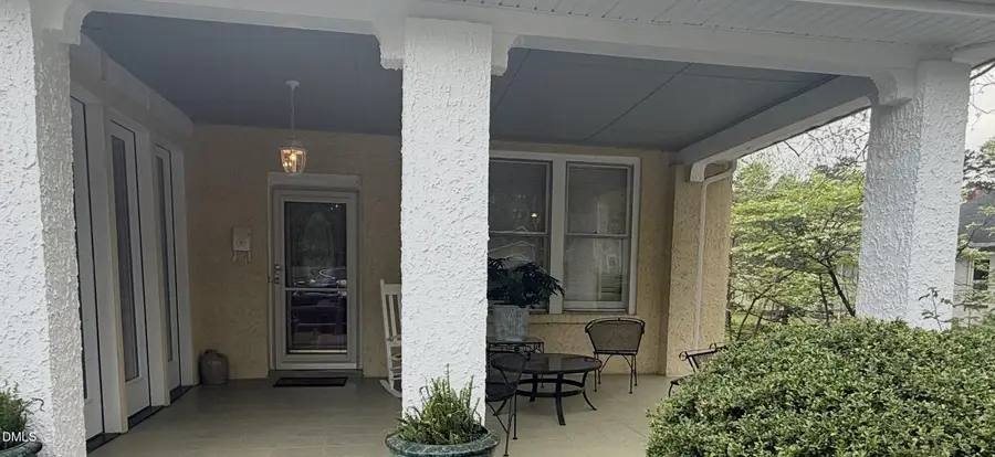 111 W Jennette Avenue, Henderson, NC 27536 - #3
