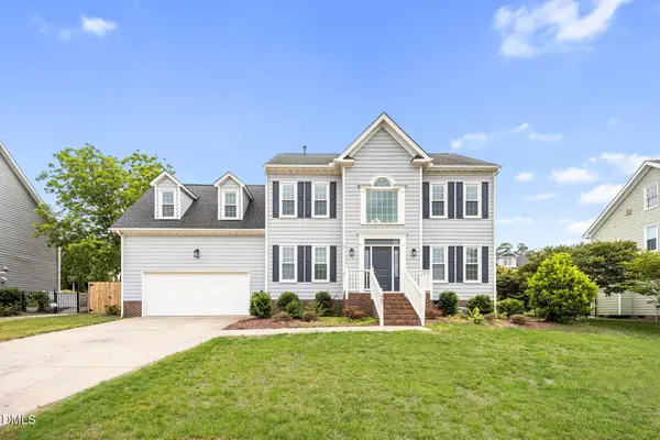 907 Newington Way, Apex, NC 27502