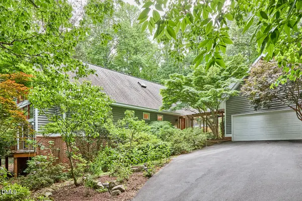 124 Steeplechase Road, Chapel Hill, NC 27514