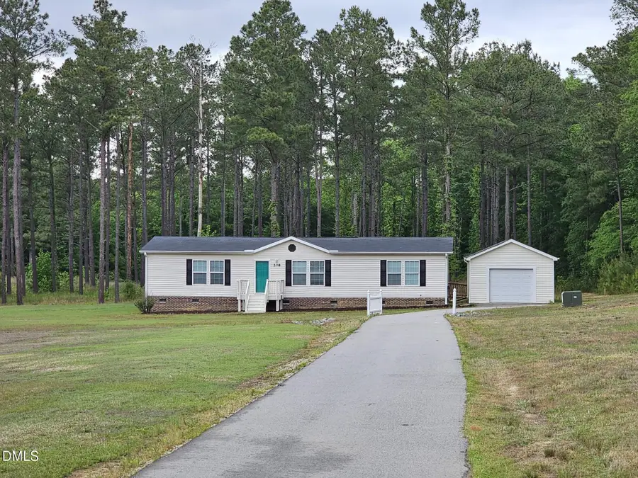 208 Loop Road, Bunnlevel, NC 28323 - #2