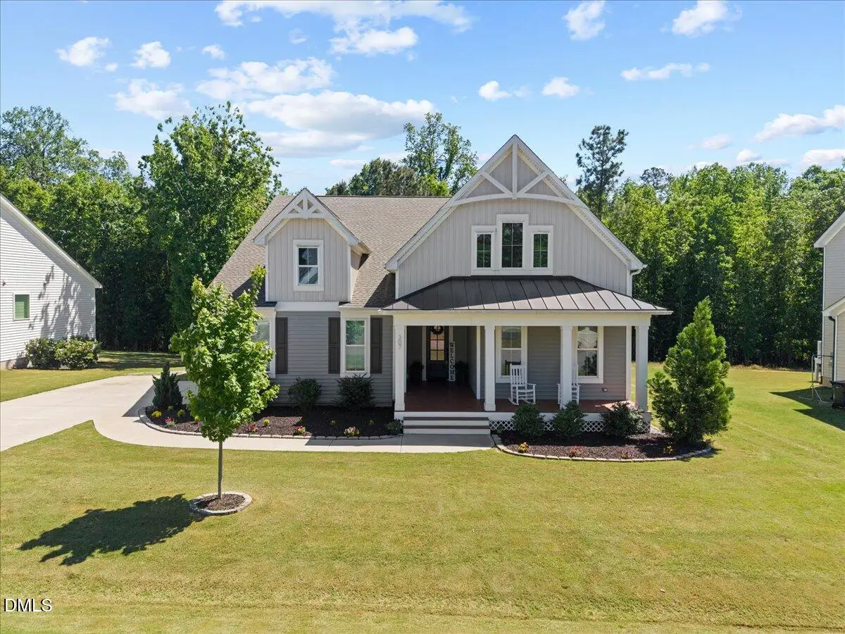 307 W Amber Oak Drive, Selma, NC 27576 - #1